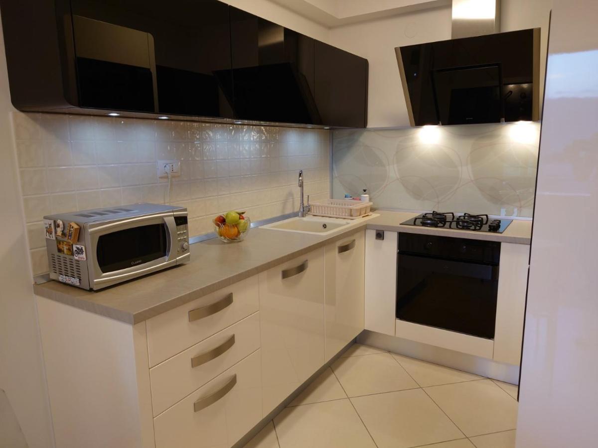 Apartman Mare Nostrum**** Apartment Рийека Екстериор снимка