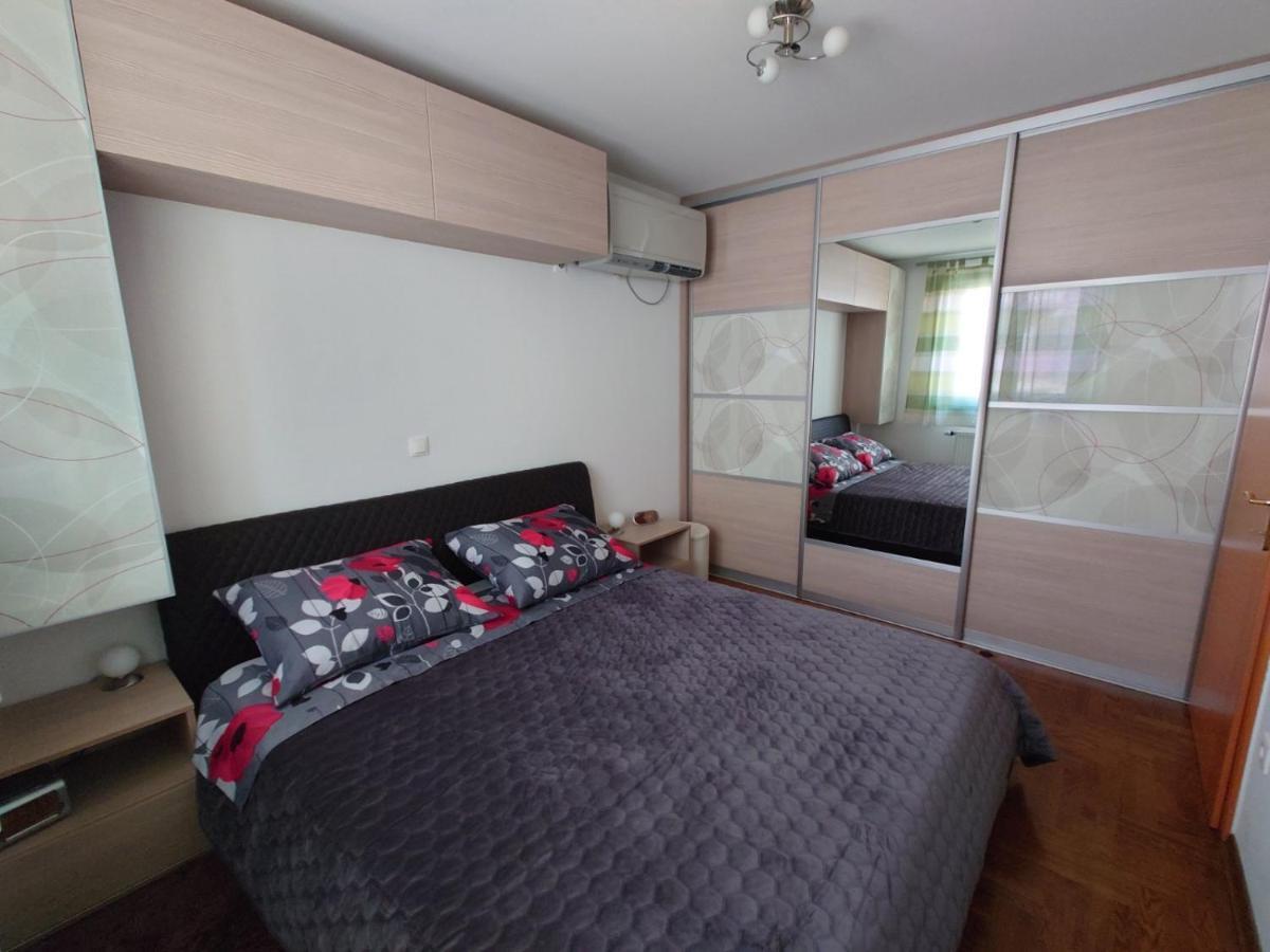 Apartman Mare Nostrum**** Apartment Рийека Екстериор снимка
